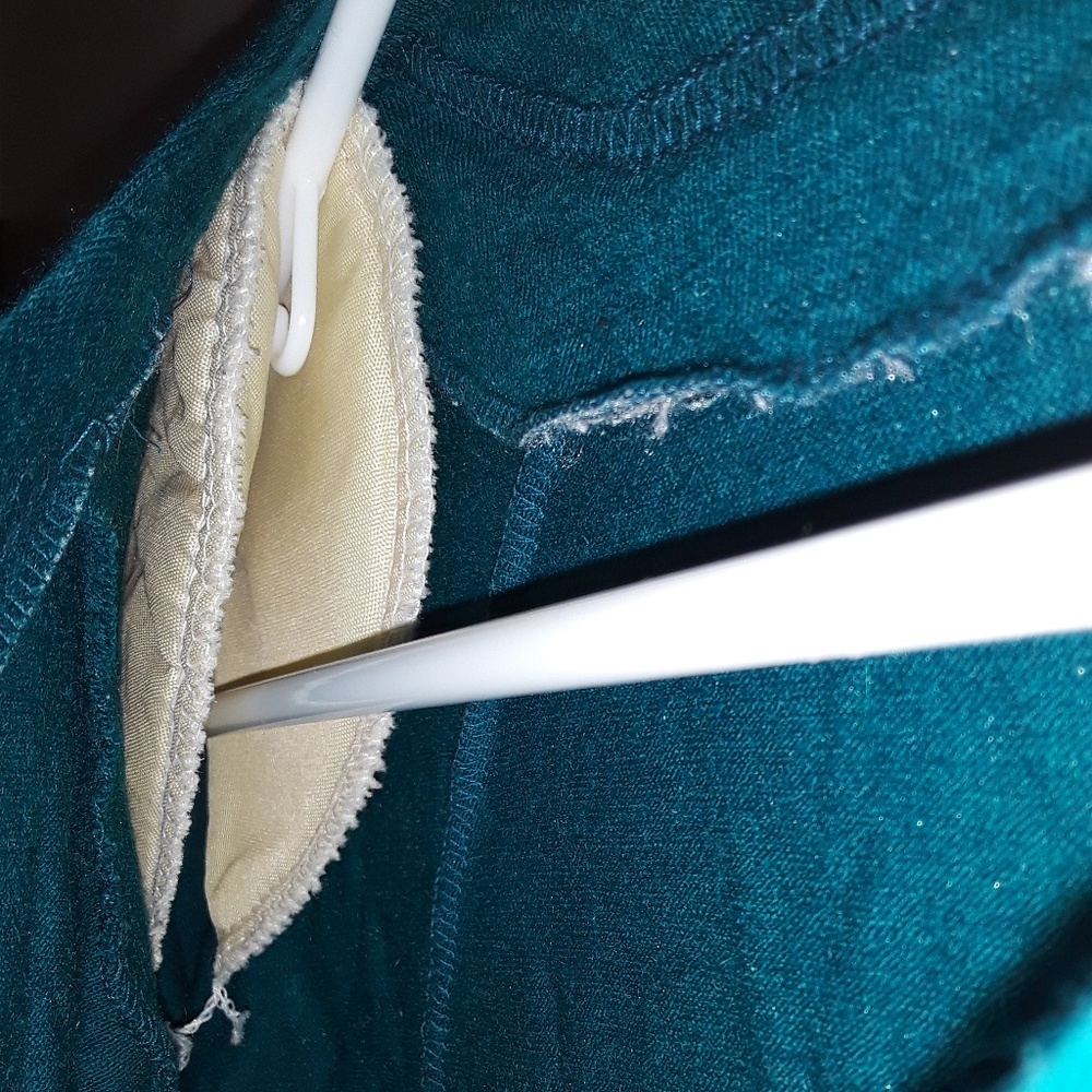 Sweater - Picture 3 of 3